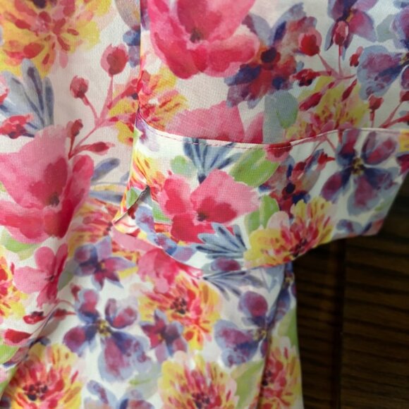 Appleseed's Sheer Floral Print Blouse, PL - Picture 5 of 5